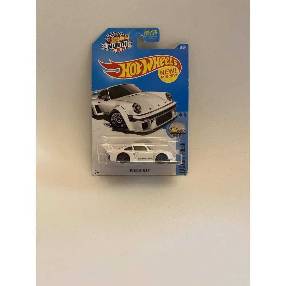 NEW Hot Wheels Porsche 934.5 White. Factory Fresh 4/10. Lot Of 1